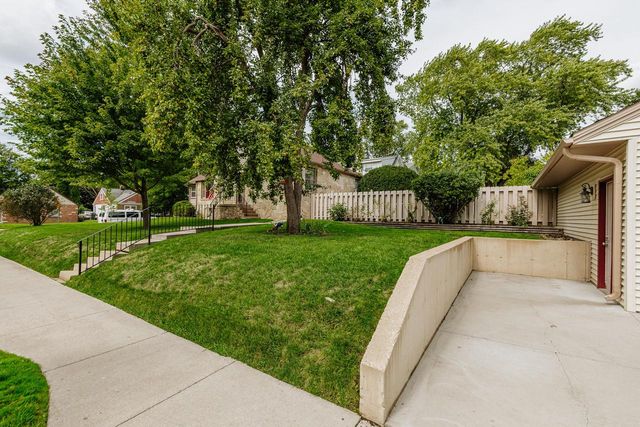 1972 S 90th STREET, West Allis, WI 53227