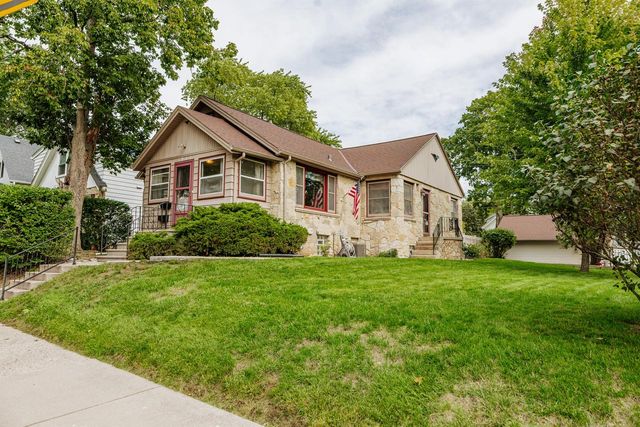 1972 S 90th STREET, West Allis, WI 53227