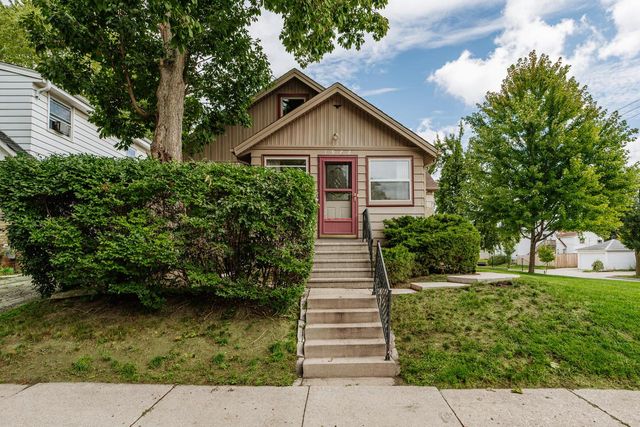 1972 S 90th STREET, West Allis, WI 53227
