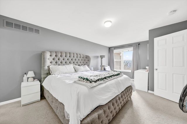 20719 Ashford Drive, Macomb Twp, MI 48044