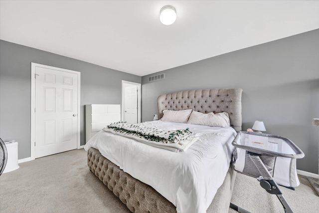 20719 Ashford Drive, Macomb Twp, MI 48044