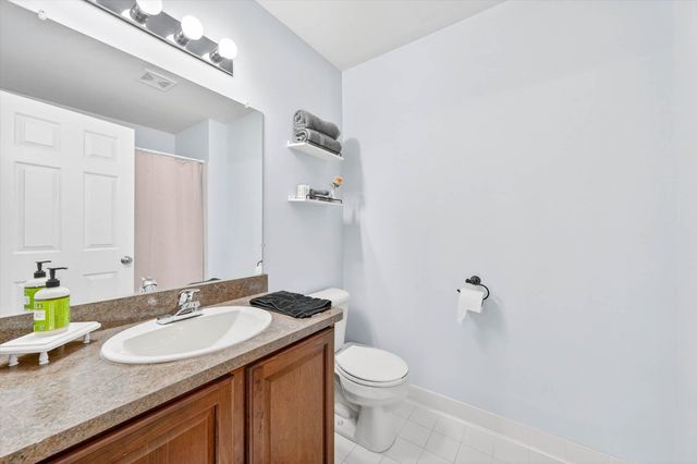 20719 Ashford Drive, Macomb Twp, MI 48044