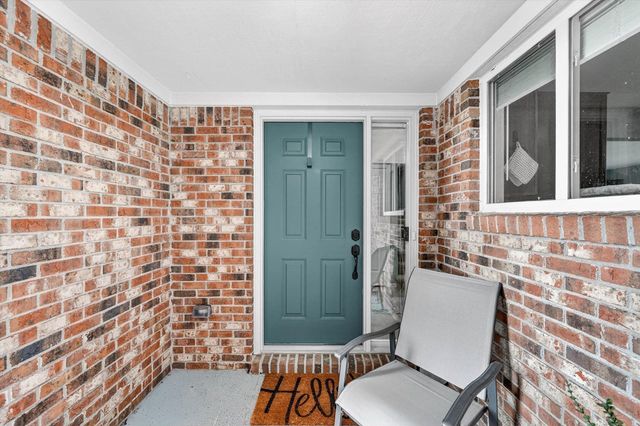 20719 Ashford Drive, Macomb Twp, MI 48044