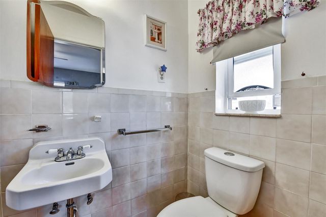 1119 DREW STREET, Clearwater, FL 33755