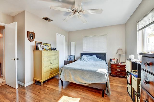 1119 DREW STREET, Clearwater, FL 33755