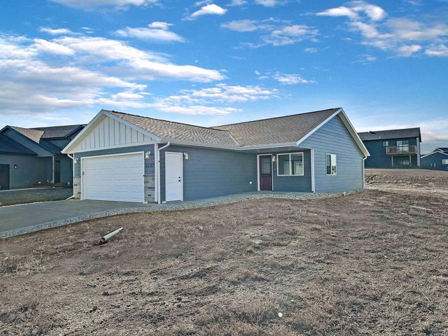 1257 KENAI DR, Box Elder, SD 57719