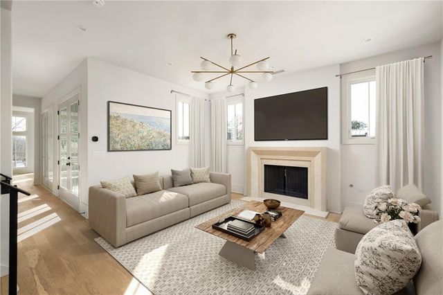 10931 Serenbe Lane, Chattahoochee Hills, GA 30268