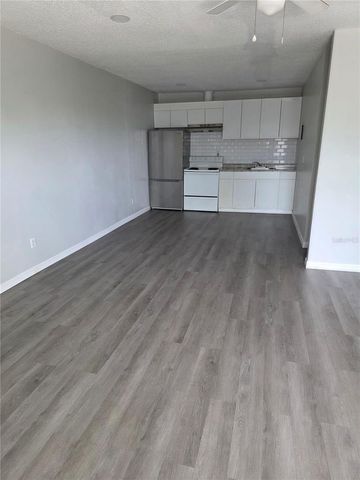 2440 25TH STREET N Apt 1, St Petersburg, FL 33713