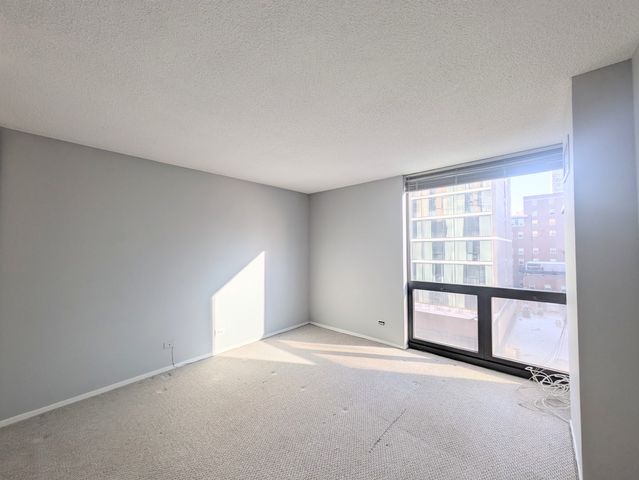 70 W HURON Street 503, Chicago, IL 60654