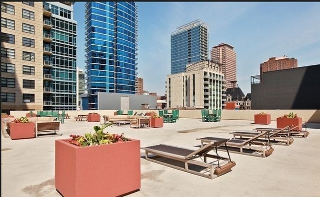 70 W HURON Street 503, Chicago, IL 60654