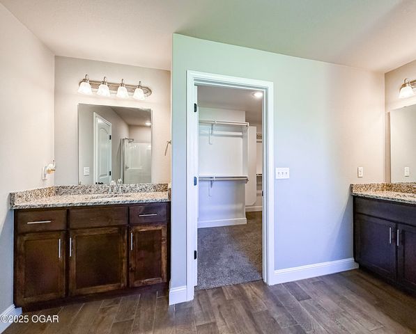 815 Delaney Drive, Carl Junction, MO 64834