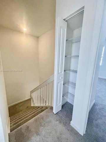 2882 SE 26th Terrace, Homestead, FL 33035