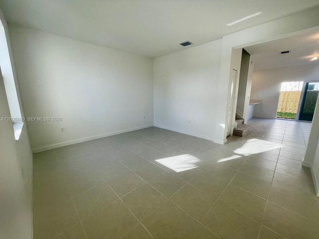 2882 SE 26th Terrace, Homestead, FL 33035