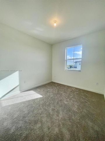 2882 SE 26th Terrace, Homestead, FL 33035