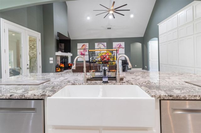 110 Dogwood Lane Lane, Lumberton, TX 77657