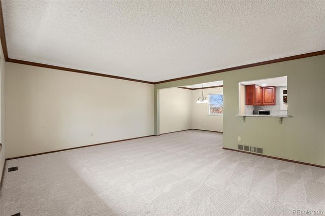 2021 S Richfield Street, Aurora, CO 80013