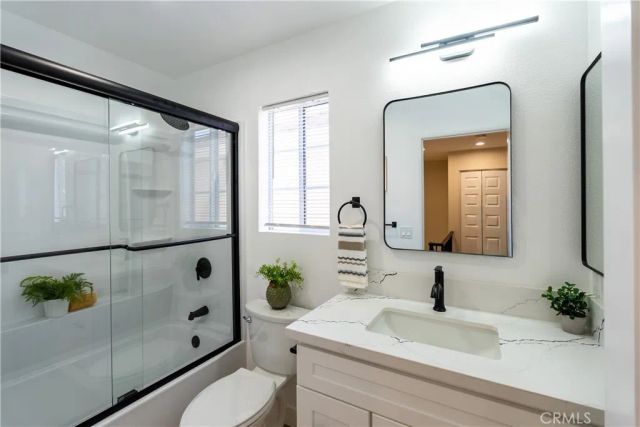 3259 Garden Lane, Hawthorne, CA 90250