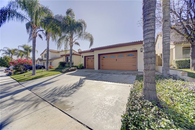 32185 Bandelier, Winchester, CA 92596