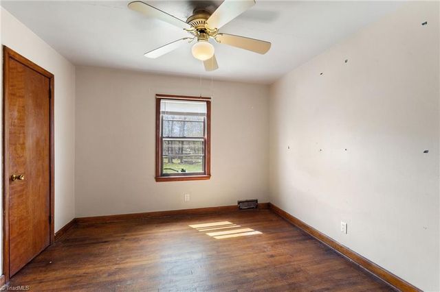 6111 Phelps Circle, Winston-salem, NC 27105