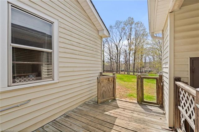 6111 Phelps Circle, Winston-salem, NC 27105
