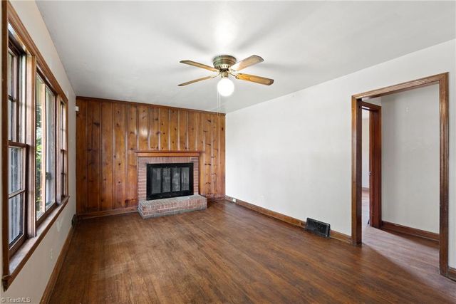 6111 Phelps Circle, Winston-salem, NC 27105