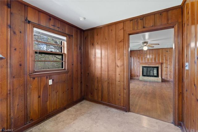6111 Phelps Circle, Winston-salem, NC 27105