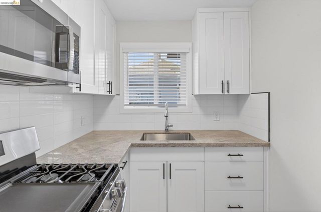 1929 Haste St, Berkeley, CA 94704