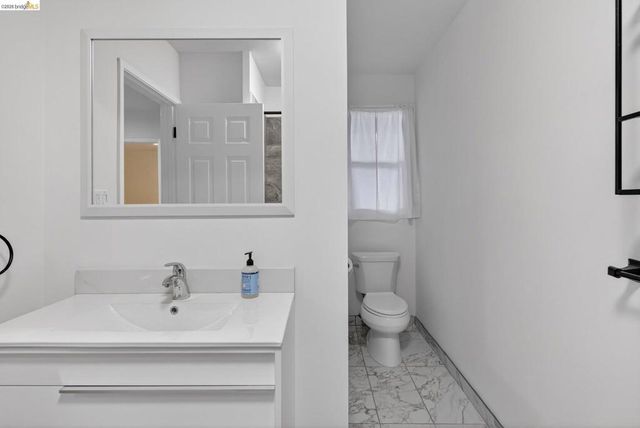 1929 Haste St, Berkeley, CA 94704