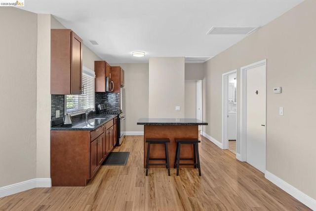 1929 Haste St, Berkeley, CA 94704