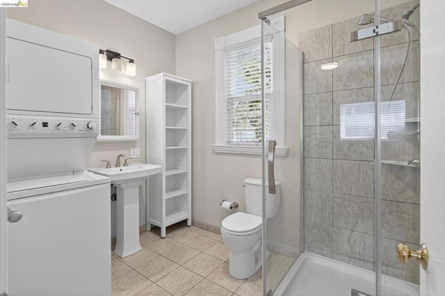 1929 Haste St, Berkeley, CA 94704