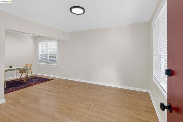 1929 Haste St, Berkeley, CA 94704