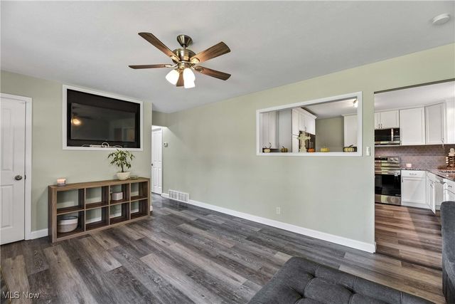 1454 Diana Drive, Brunswick, OH 44212