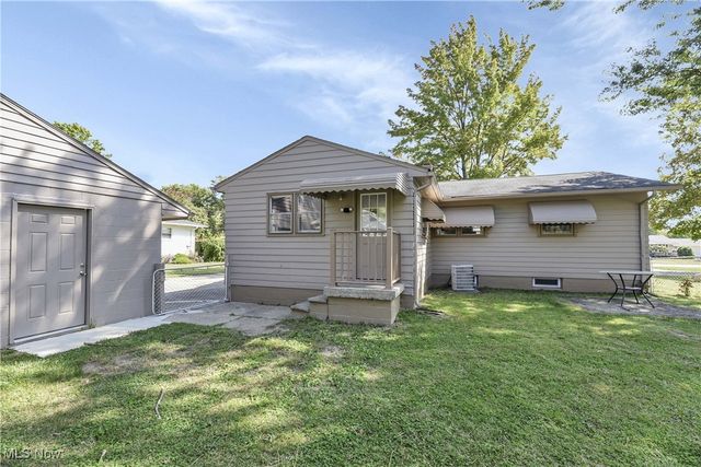 1454 Diana Drive, Brunswick, OH 44212