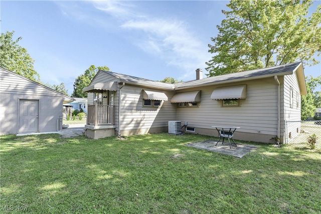 1454 Diana Drive, Brunswick, OH 44212