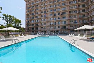 100 S Doheny Drive 424, Los Angeles, CA 90048