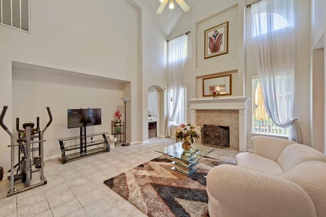 1409 Cottage Cove Court, Seabrook, TX 77586