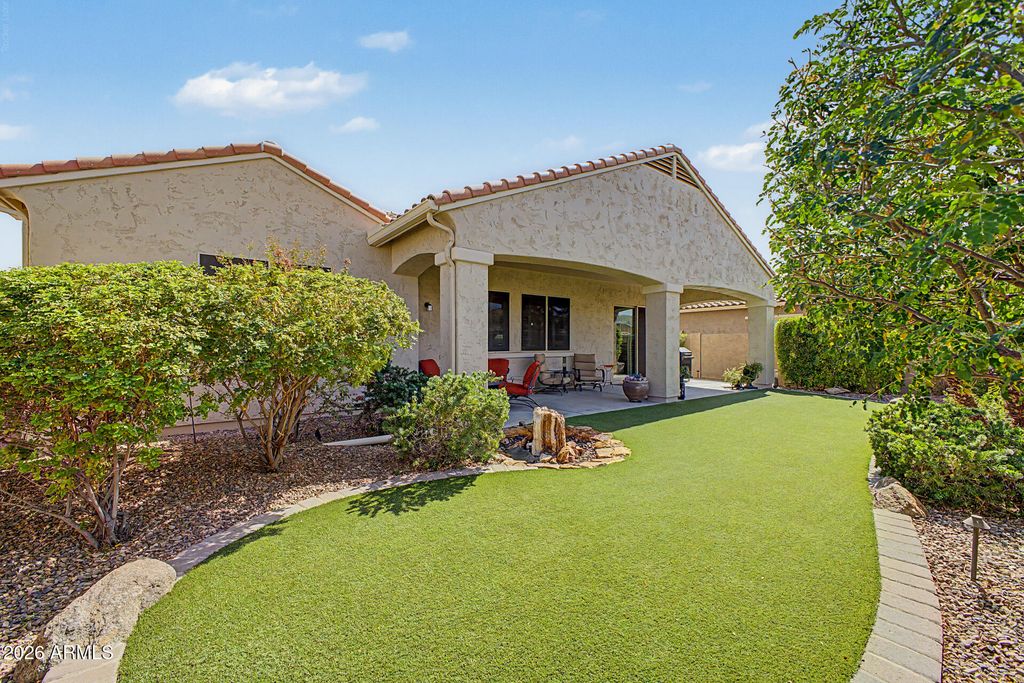 2730 E INDIAN WELLS Drive, Gilbert, AZ 85298 — photo 4