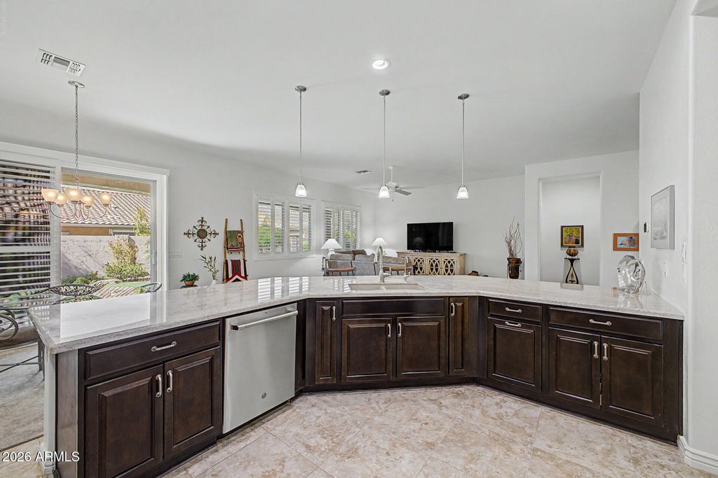 2730 E INDIAN WELLS Drive, Gilbert, AZ 85298 — photo 5