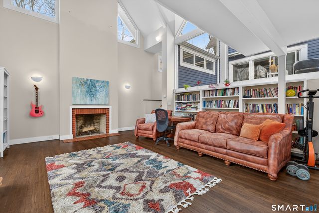 72 Mansfield Street, New Haven, CT 06511