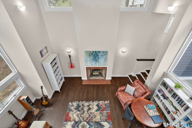 72 Mansfield Street, New Haven, CT 06511