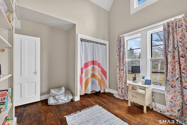 72 Mansfield Street, New Haven, CT 06511