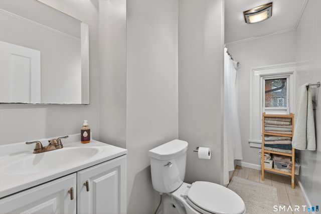 72 Mansfield Street, New Haven, CT 06511