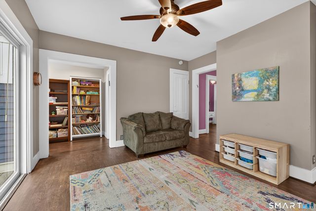 72 Mansfield Street, New Haven, CT 06511