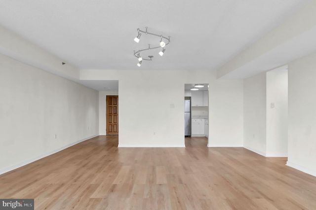 1530 KEY BLVD #715, Arlington, VA 22209