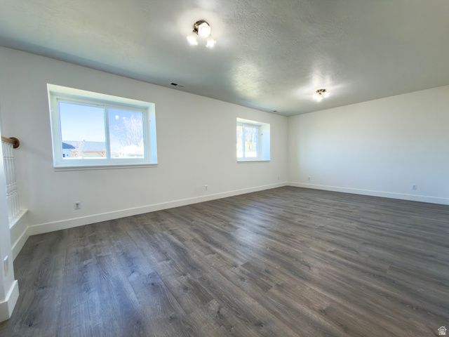 827 N 960 W, Pleasant Grove, UT 84062