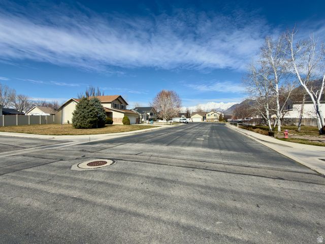 827 N 960 W, Pleasant Grove, UT 84062