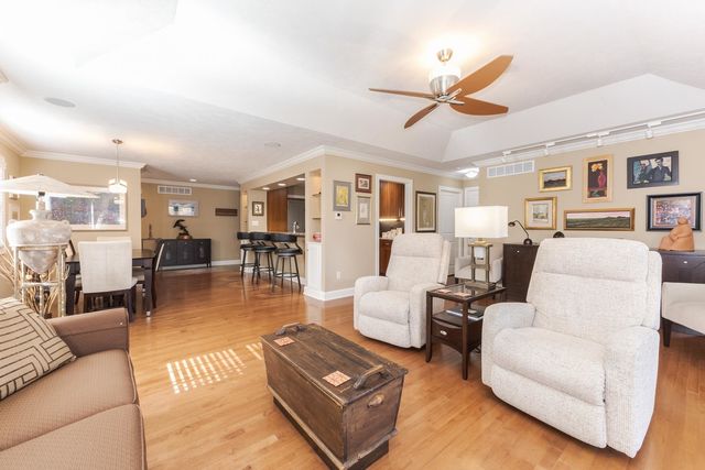 1762 Lockspur Way, Normal, IL 61761