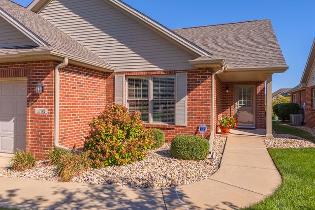 1762 Lockspur Way, Normal, IL 61761
