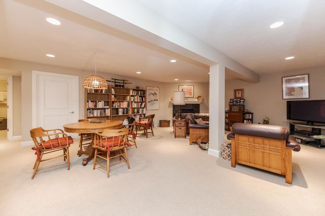 1762 Lockspur Way, Normal, IL 61761