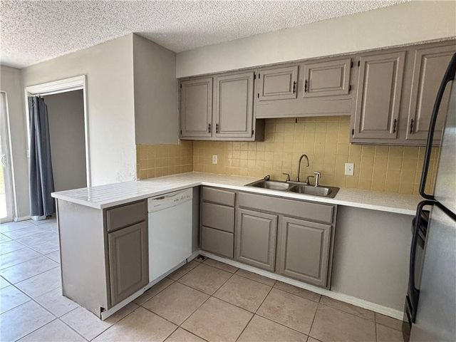 705 & 707 S 24th Street, Rogers, AR 72756